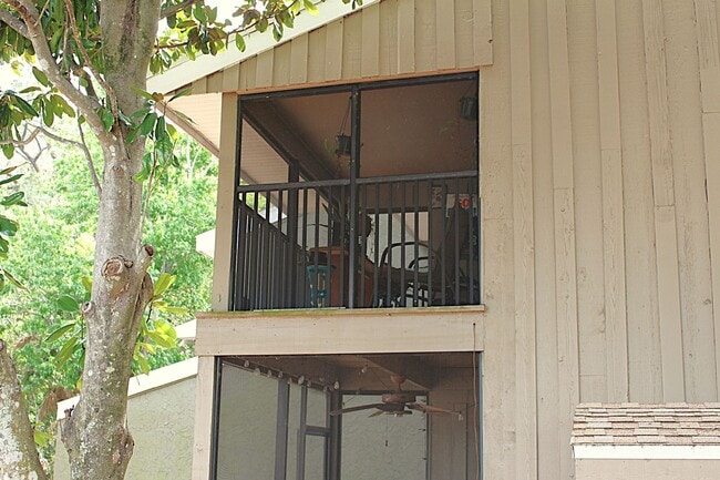 Building Photo - Lovely home in  Windhover Condos