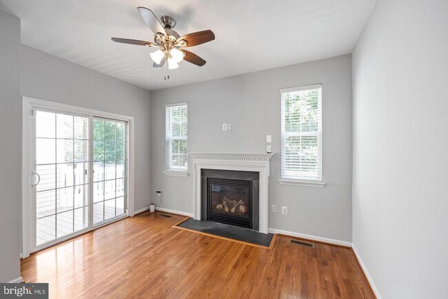 Building Photo - 7127 Williams Grove