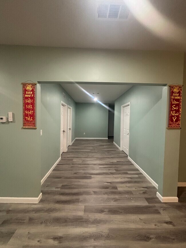 Foto del edificio - 4560 Persian Trl