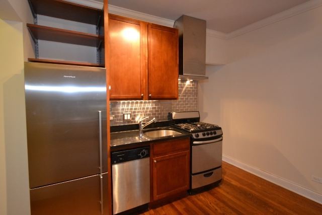 Foto del edificio - 746 W Addison St