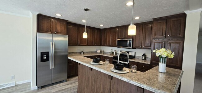 Foto del edificio - 52553 Elmcrest Ct