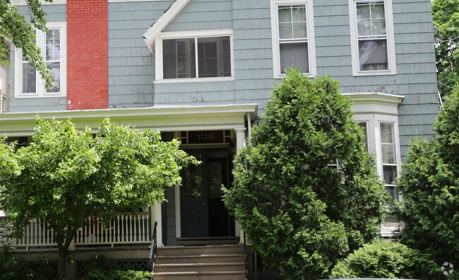 Foto del edificio - 108 S Lake Ave