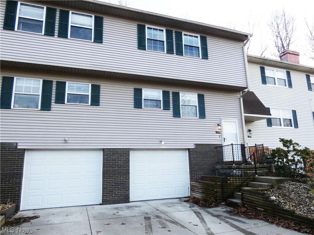 Primary Photo - 1320 Cedarwood Dr
