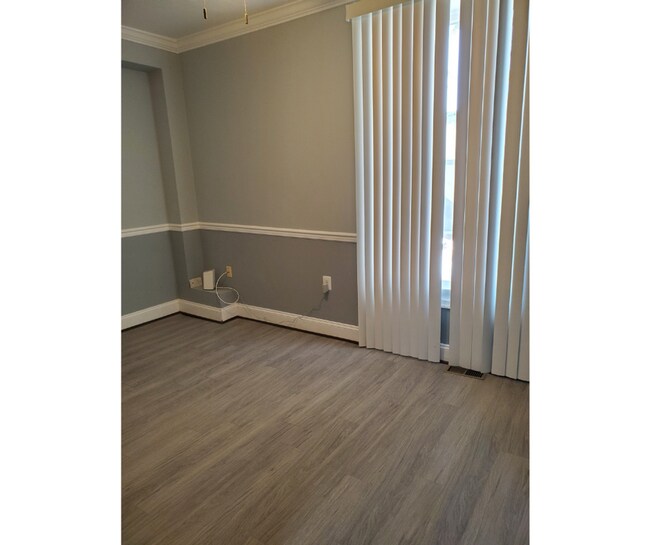 Foto del edificio - 2838 Washington Blvd