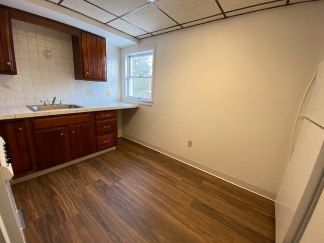 Building Photo - 1503 Electric St