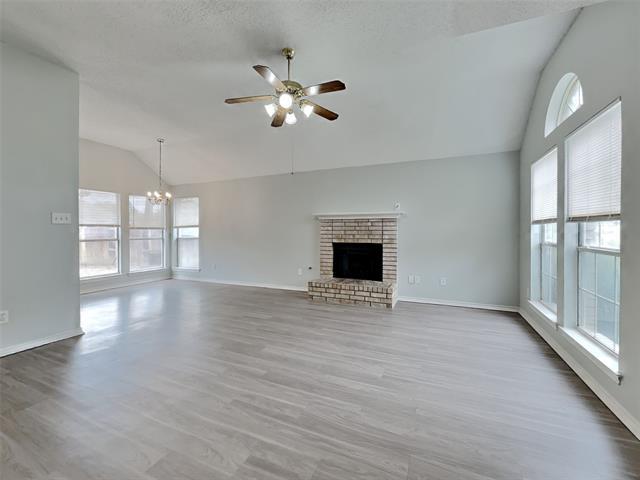 Building Photo - 12619 Summer Hill Dr