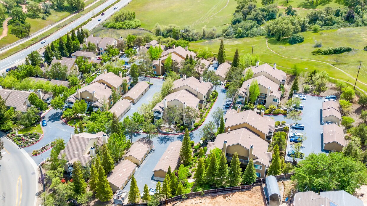 El Dorado Village Alquileres en El Dorado Hills, CA