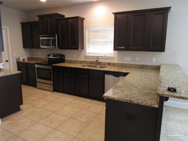 Foto del edificio - 2231 Somerville Ct