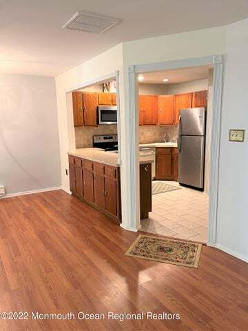 Foto del edificio - 129 Amberly Dr