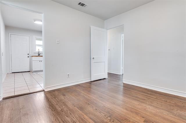 Foto del edificio - 4922 W University Blvd