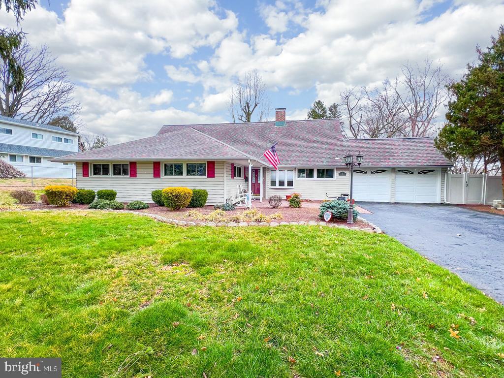 28 Full Turn Rd, Levittown, PA 19056 House Rental in Levittown, PA