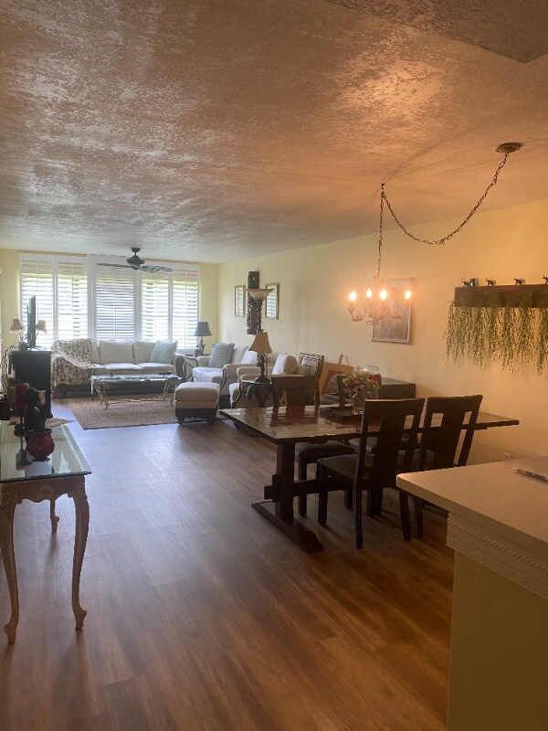 4698 Lucerne Lakes Blvd E, Lake Worth, FL 33467 Condo for Rent in