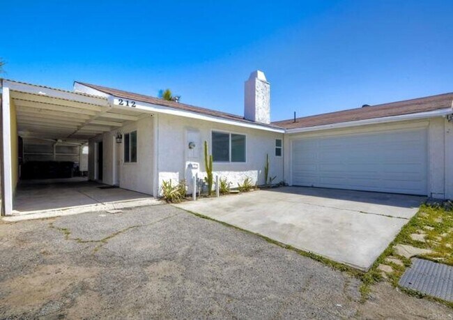 Building Photo - 3 BDRM, 2BA+ BONUS Room in San Marcos avai...