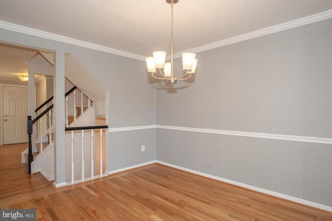 Building Photo - 6638 Greenleigh Ln