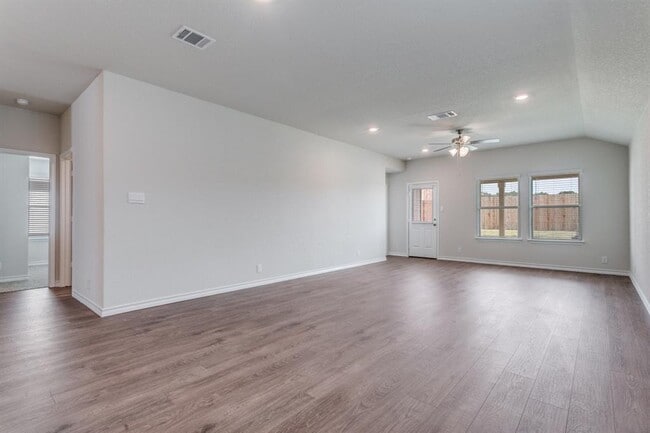 Building Photo - 21042 Gravel Keep