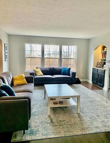 Foto del edificio - 1411 Woodpath Ct