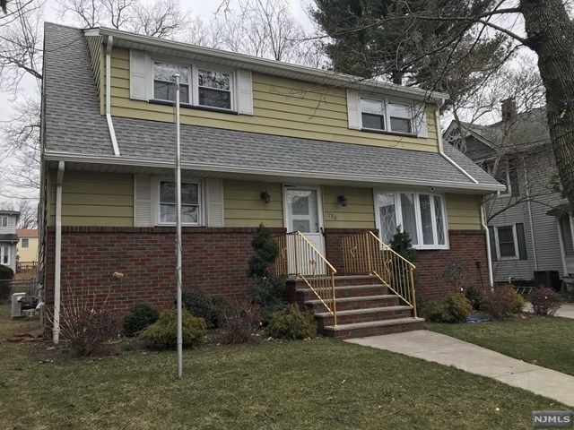 Primary Photo - 130 Mt Vernon St