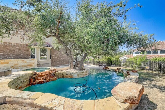 Building Photo - 16012 Spillman Ranch Loop