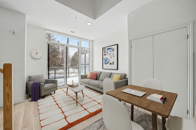 Building Photo - Oakley Ridge