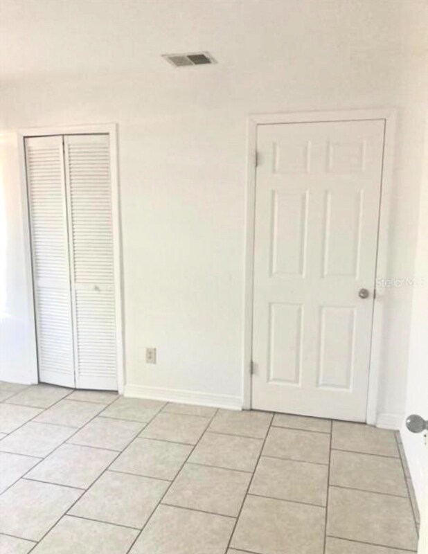 Building Photo - 4772 Walden Cir