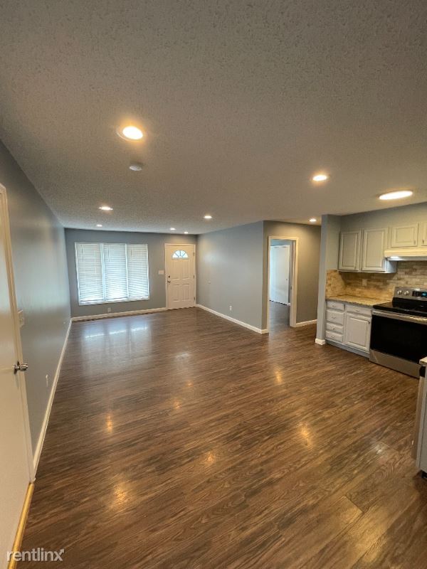 Building Photo - 4 br, 3 bath House - 7914 W 87th St