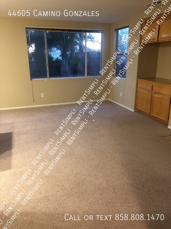 Building Photo - 3 BR 2.5 BA Temecula Home for Lease