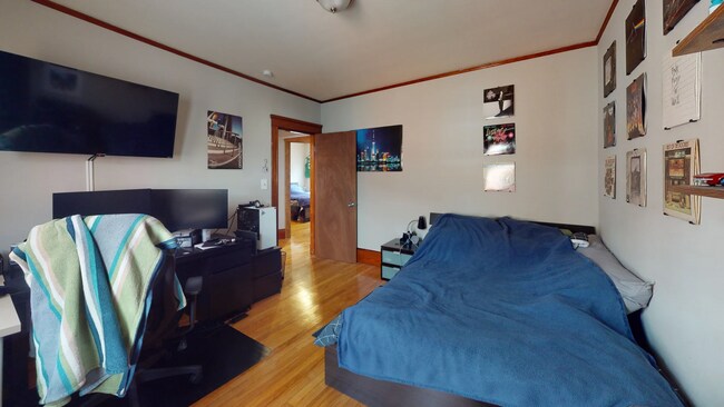 Foto del edificio - 60-62 Pinkert St. #60
