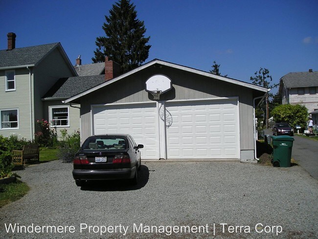 Foto del edificio - 3 br, 1 bath House - 613 South 2nd Street