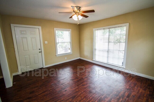 Foto del edificio - 1414 Gorman