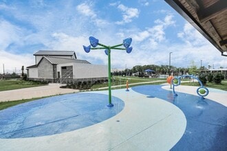 Building Photo - 10319 Malta Trce Dr