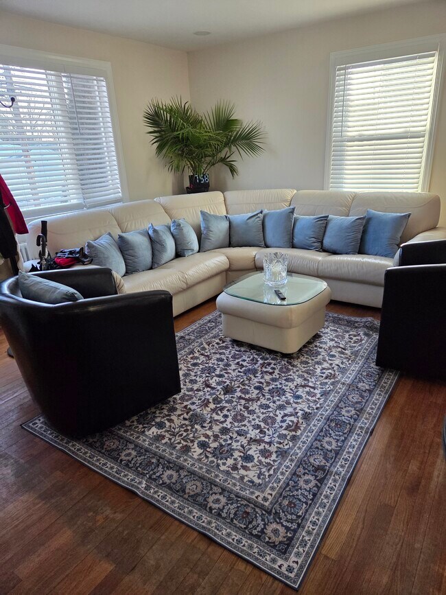 Foto del edificio - 240 7th Ave