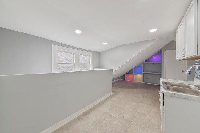 Foto del edificio - 4242 W Cullerton St