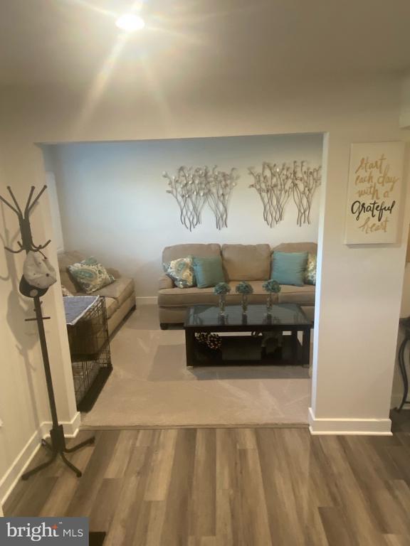 Foto del edificio - 16593 Fife Wy