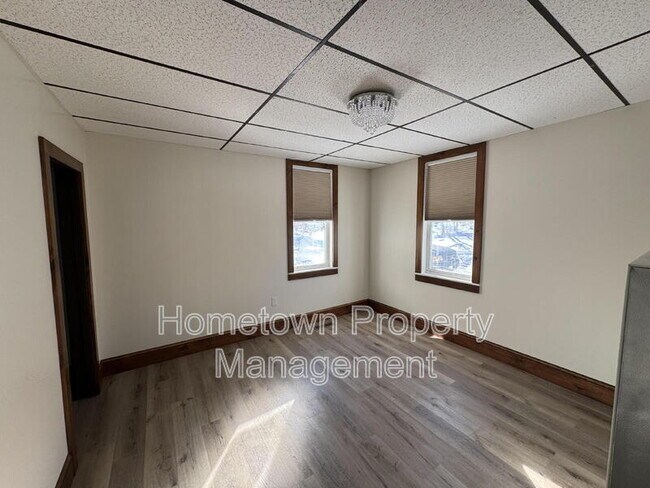 Building Photo - 8858 State Hwy 25