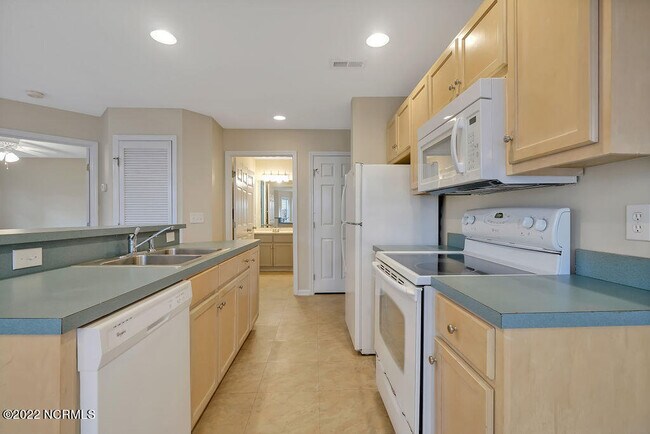 Building Photo - 3030 Marsh Winds Cir