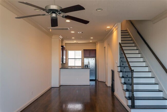 Foto del edificio - 9638 Knight Rd