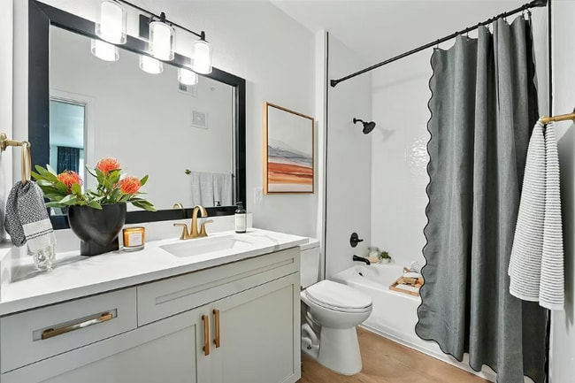 Foto del edificio - 1001 Ross Ave