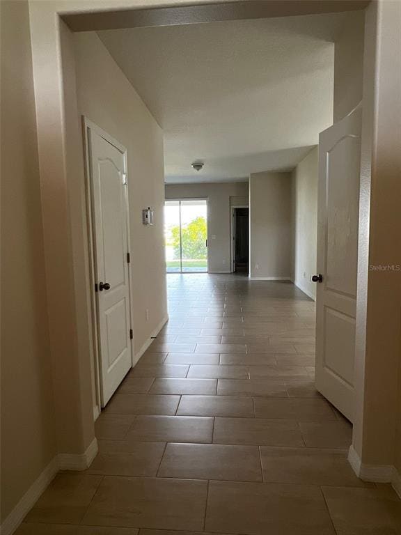 Foto del edificio - 2616 Carrickton Cir