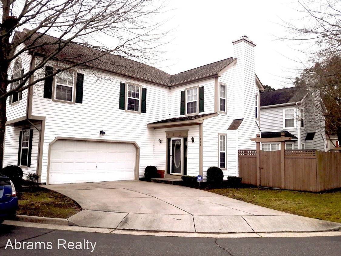 Primary Photo - 3 br, 2.5 bath House - 1528 Tallwood Court