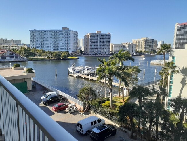 Photo - 1965 S Ocean Dr Apartment