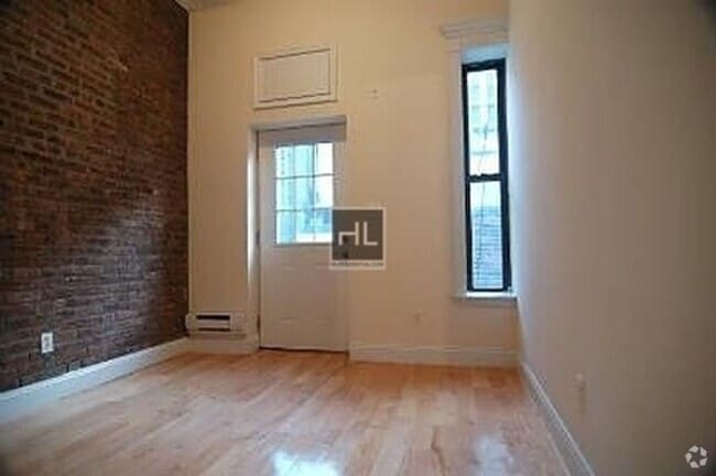 Building Photo - East 18th Street