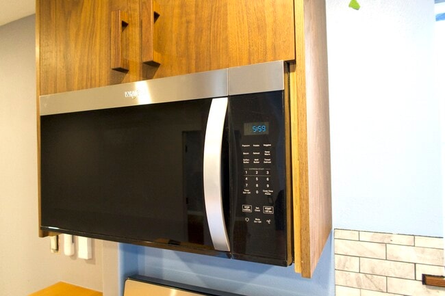 Foto del edificio - 3547 E Green St