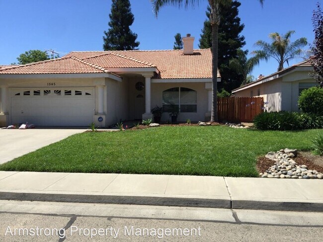Building Photo - 3 br, 2 bath House - 1545 E. Sunnyside Avenue
