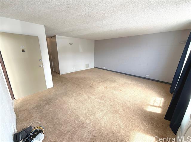 Building Photo - 98-1030-1030 Moanalua Rd