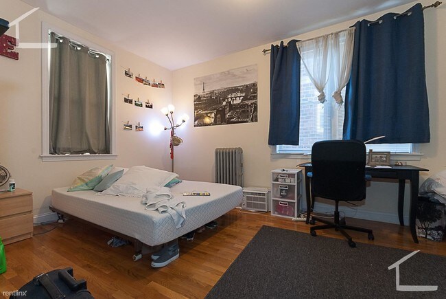 Foto del edificio - 3 br, 1 bath Condo - 66 Egmont St Apt 6