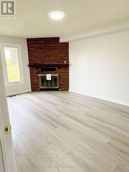 Building Photo - 14 Summerdale Dr