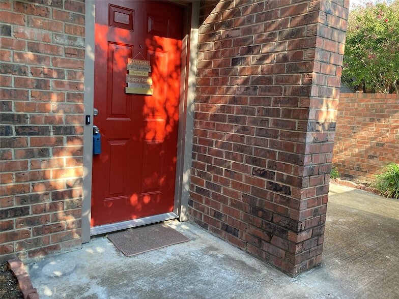 Photo - 18240 Midway Road Unit 905