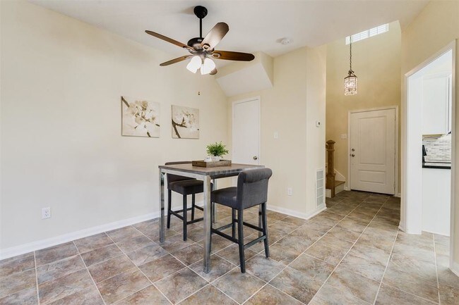 Foto del edificio - 15169 Kimberley Ct