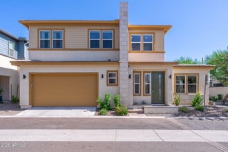 Building Photo - 1555 E Ocotillo Rd