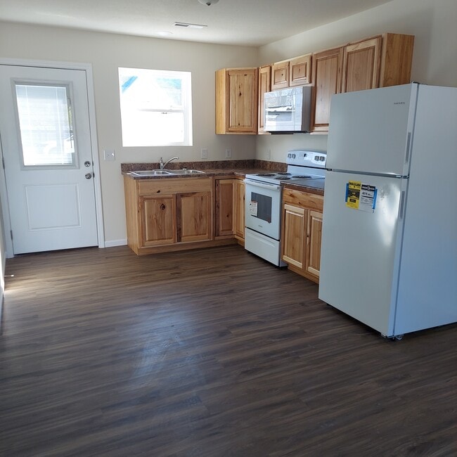 Foto del edificio - 821 S Muldrow St